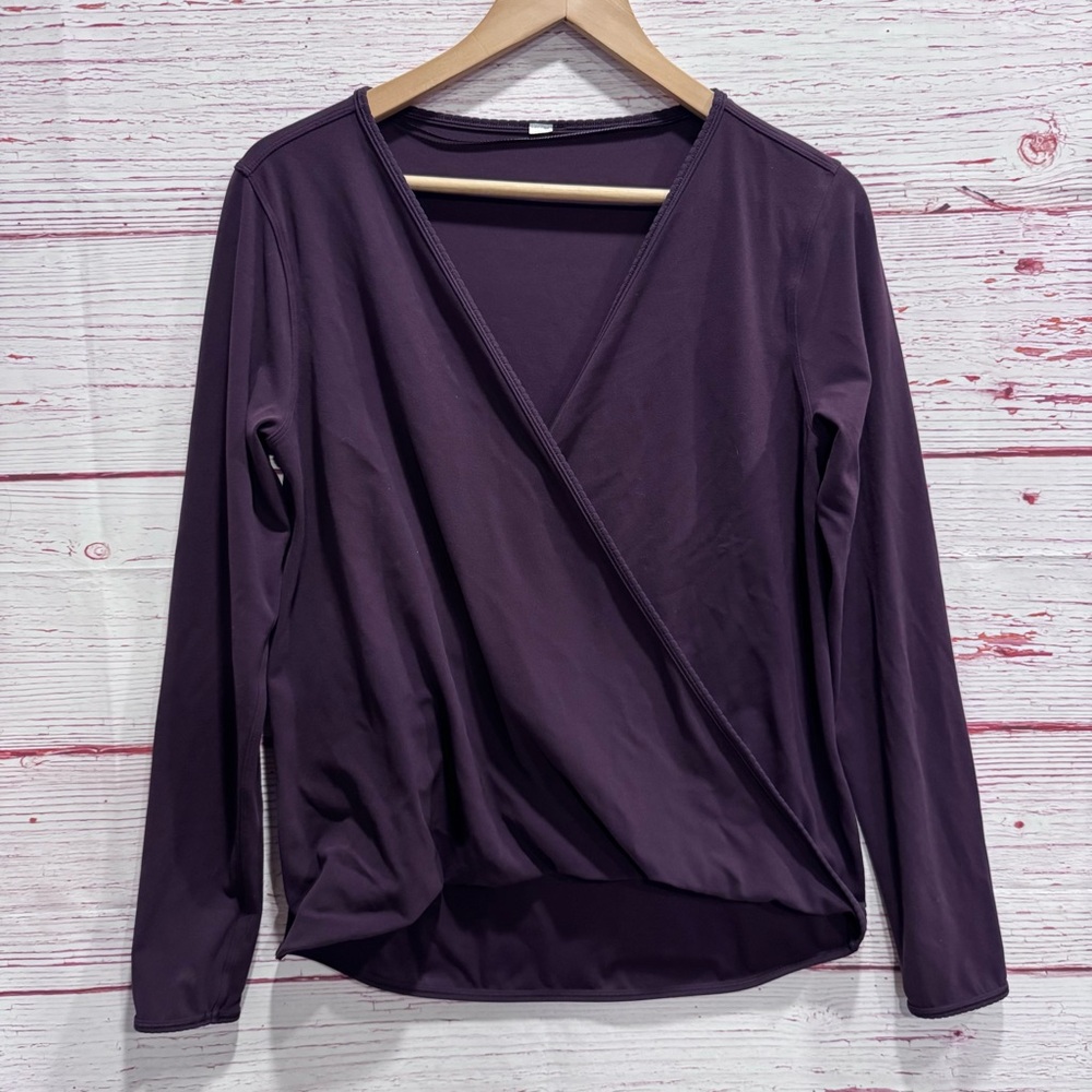 Lululemon Full Freedom Long Sleeve in Black Cherry Sz 10 - Picture 5 of 10